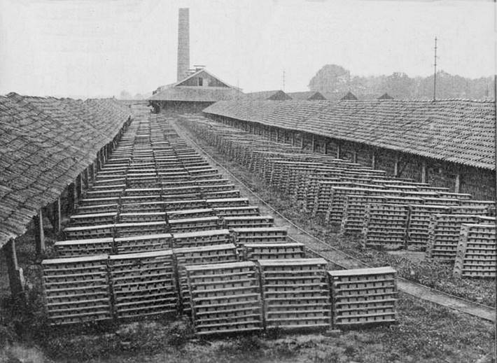 Het Noorden in Woord en Beeld 10 07 1936 drooghutten  Drooghutten 150 mm.jpg