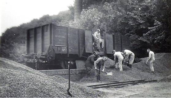 Lossen kolenwagen 1950.jpg